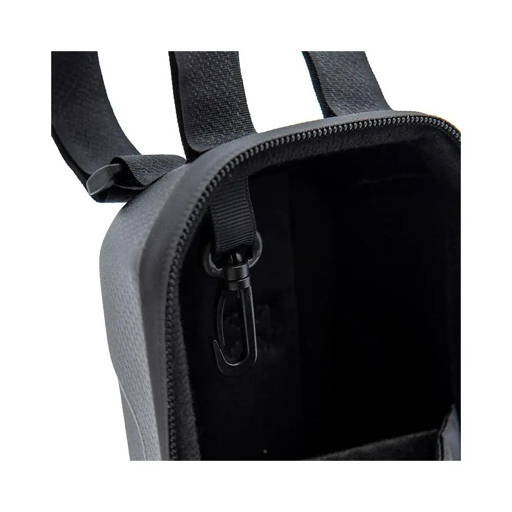 Bolsa Deluxe Blanca 2L con Velcro para Patinete - presentacion del producto