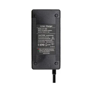 Cargador 48V 3A 54.6V DC 5.5x2.5mm para Patinete Eléctrico - etiqueta técnica