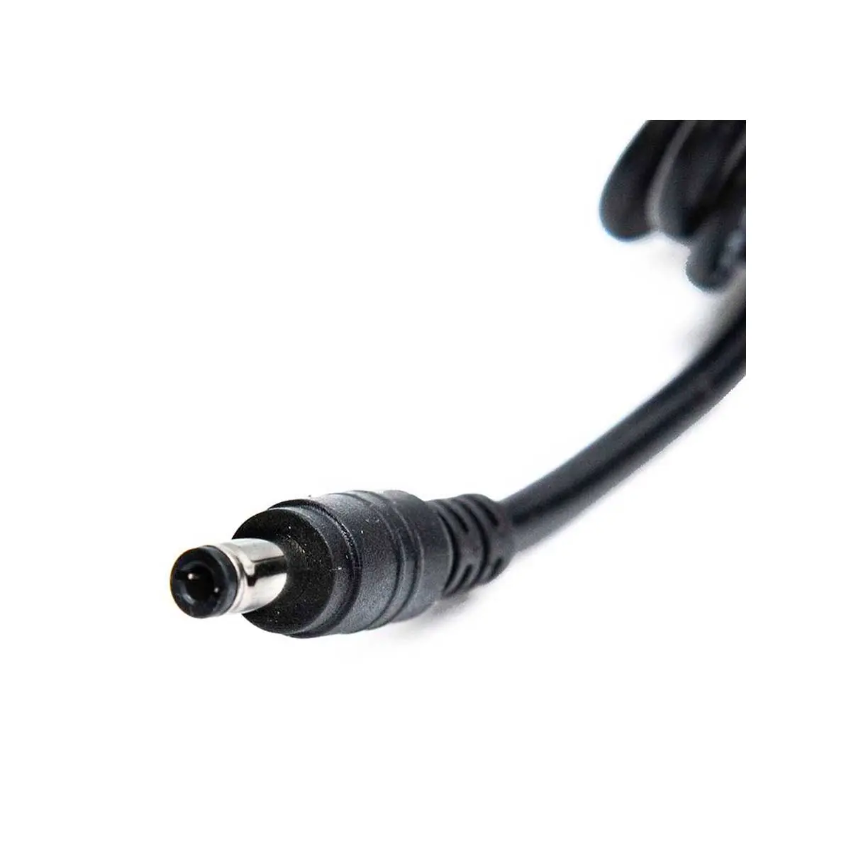 Perfil lateral del Cargador Patinete Eléctrico 42V 2A Conector DC 5.5mm, mostrando diseño robusto y borde suave, asegurando carga eficaz para modelos Cecotec.