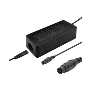 Cargador Premium 53 6V 2A Para Patinete Electrico Xiaomi Mi4 Pro Max Y Plus: perspectiva de ensamblaje en VMP.