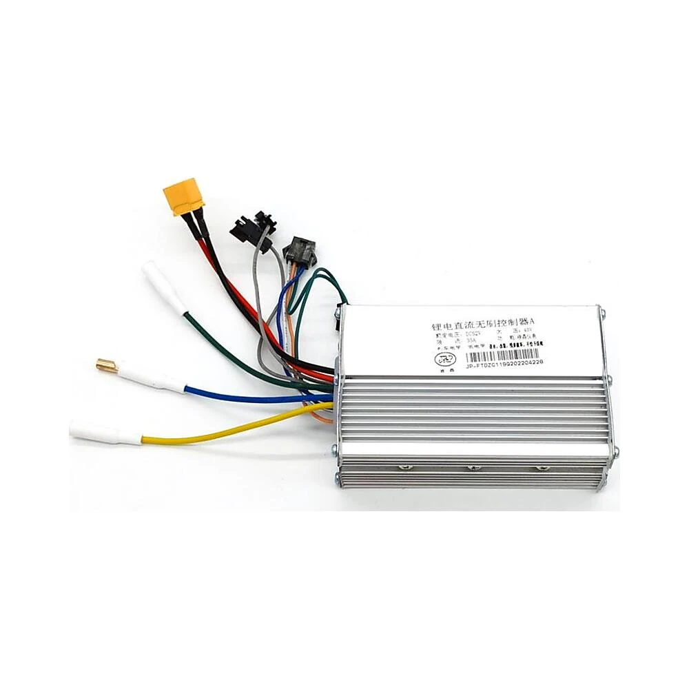 Controladora 52V 35A 1500W A Con Display Lcd Jp Para Patinete Electrico: aspecto estructural adicional de solidez.
