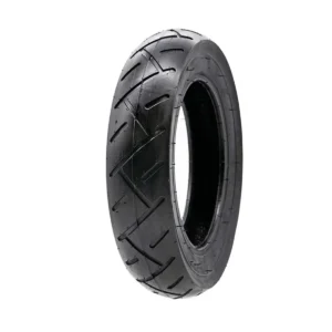 Neumático 10x2.125-6 Wanda – Patinete Eléctrico 10 Pulgadas, vista frontal cubierta reforzada mostrando agarre urbano, en OmmviShop.