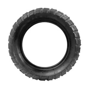 Neumático 8.5x3 50-134 offroad multitaco para patinete eléctrico, perfil lateral con tacos resistentes.