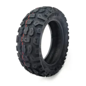 Neumático 80/65-6 (10x3) Multitaco – Tubeless Offroad para Patinete Eléctrico, vista frontal de la cubierta con tracción extrema, en OmmviShop.