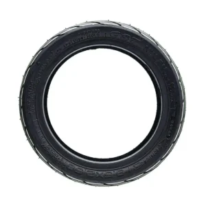 Vista lateral del neumático CST 9.5x2.5-6.1 tubeless reforzado para patinete eléctrico, caucho de alta resistencia.