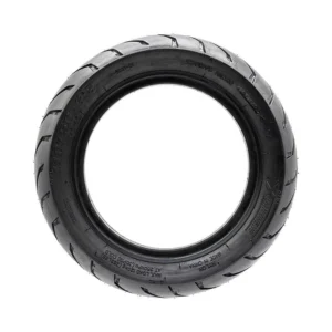 Neumatico tubeless 110 50 6 5 qind para patinete electrico: diseño minucioso demostrando su alta gama.