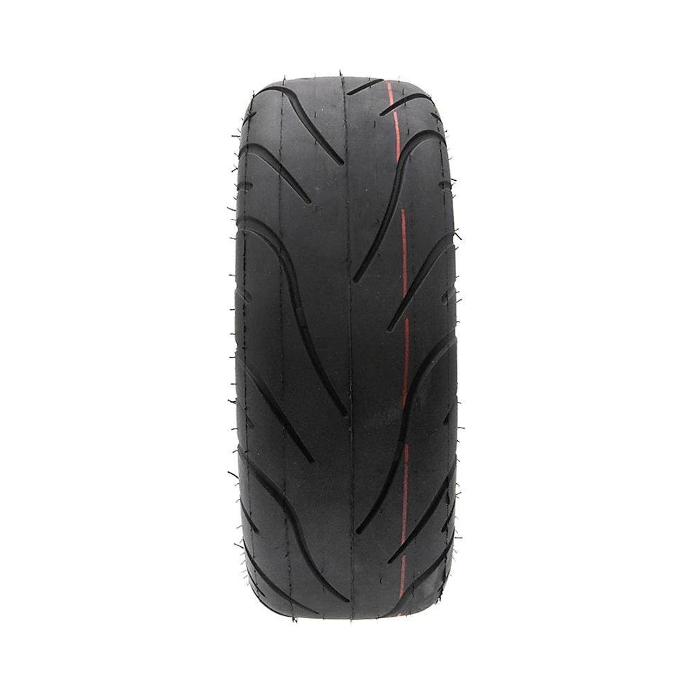Neumatico tubeless cityroad 10x4 6 para patinete electrico: aspecto estructural demostrando su excelente resistencia.