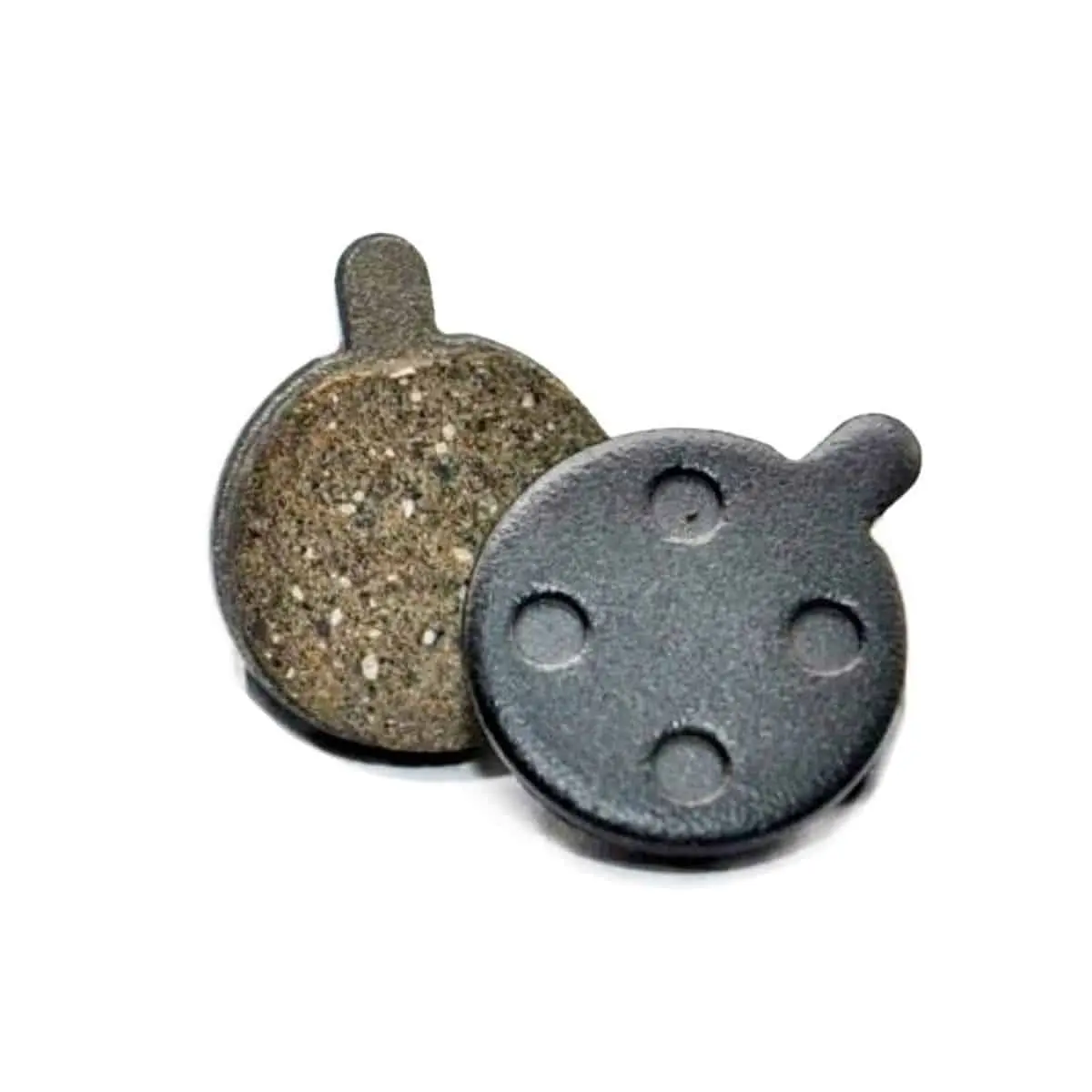 Pastillas de freno redondas de 18mm con pestaña para Patinete Eléctrico Xiaomi, mostrando el ajuste perfecto en una vista perspectiva.