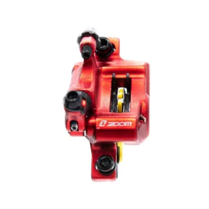 Pinza de Freno Semi Hidráulica Xtech HB-100 Roja Anodizado brillante vista desde arriba, diseñada para optimizar la seguridad del Patinete Eléctrico mediante un sistema híbrido de doble pistón.